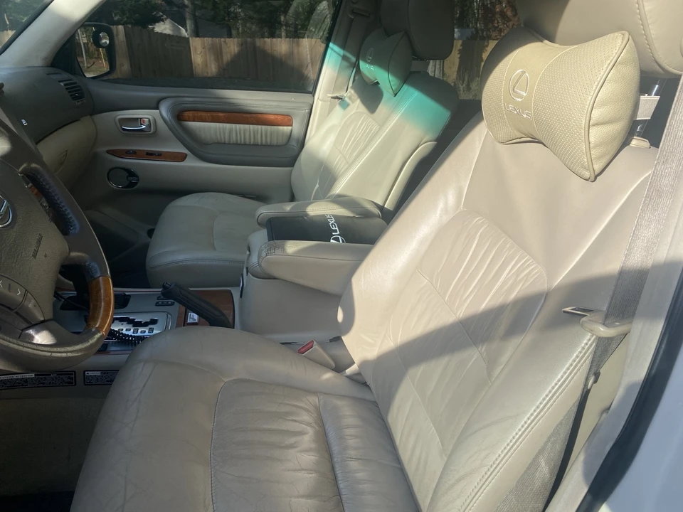 2004 Lexus LX 2nd Gen - Image 14 of 21