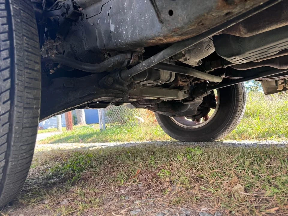 2004 Lexus LX 2nd Gen - Image 16 of 20