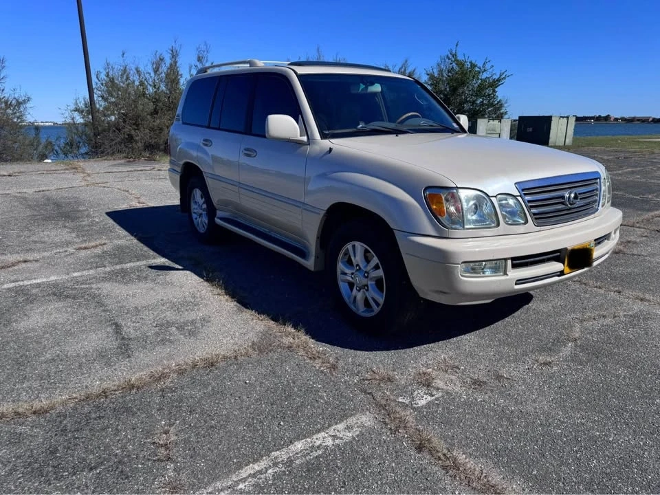 2004 Lexus LX 2nd Gen - Image 2 of 20