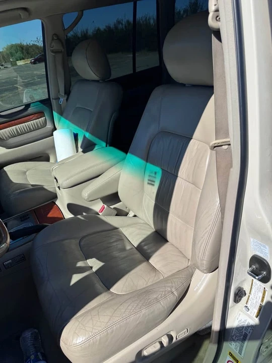 2004 Lexus LX 2nd Gen - Image 6 of 20