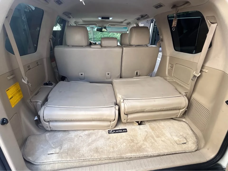 2004 Lexus LX 2nd Gen - Image 14 of 18