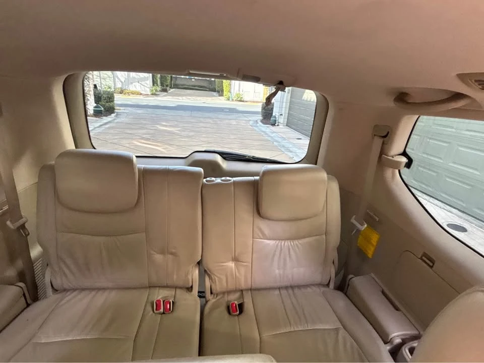 2004 Lexus LX 2nd Gen - Image 15 of 18