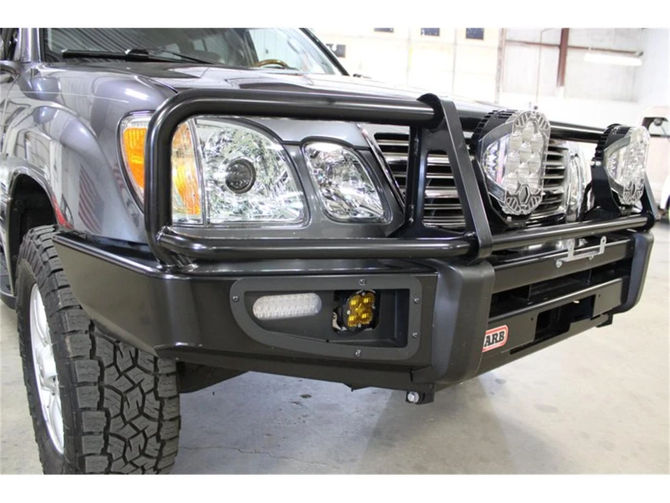 2004 Lexus LX 2nd Gen - Image 15 of 31