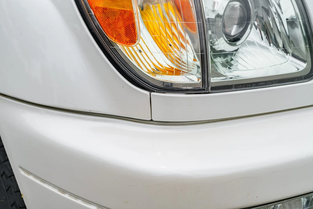 2004 Lexus LX 2nd Gen - Image 21 of 31