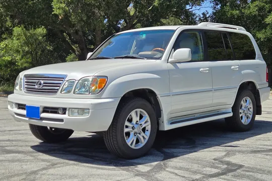 2004 Lexus LX470