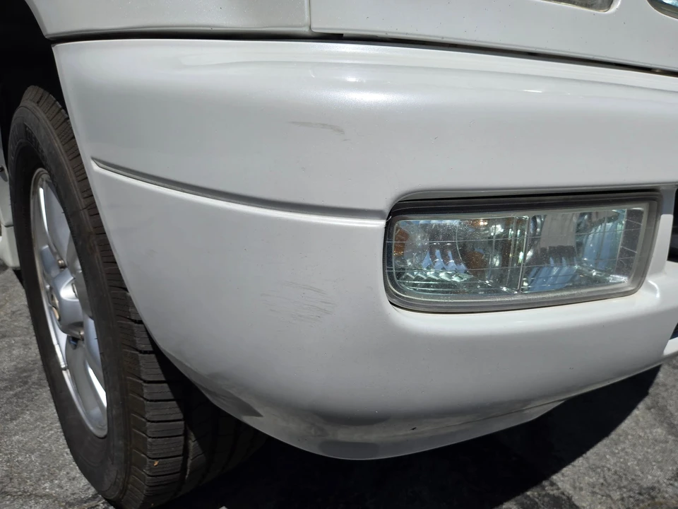 2004 Lexus LX 2nd Gen - Image 27 of 31