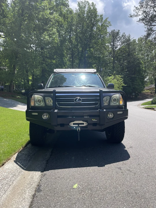 2004 Lexus LX 2nd Gen - Image 12 of 31