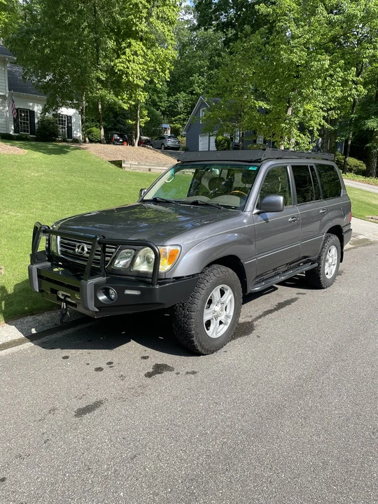 2004 Lexus LX 2nd Gen - Image 7 of 31