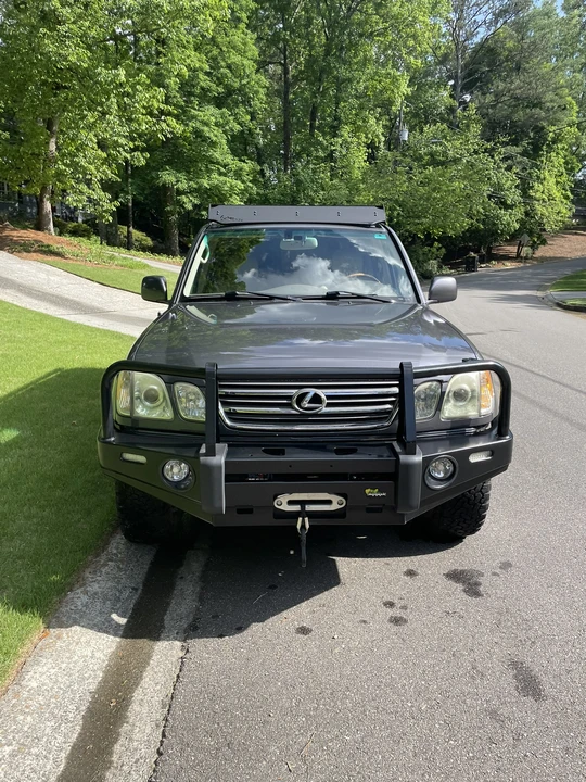 2004 Lexus LX 2nd Gen - Image 10 of 31