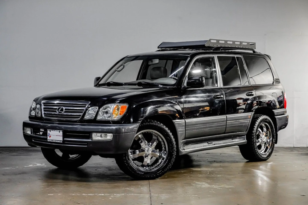 2004 Lexus LX 2nd Gen - Image 8 of 21