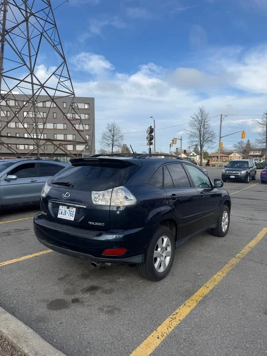2004 Lexus RX 2nd Gen - Image 7 of 9