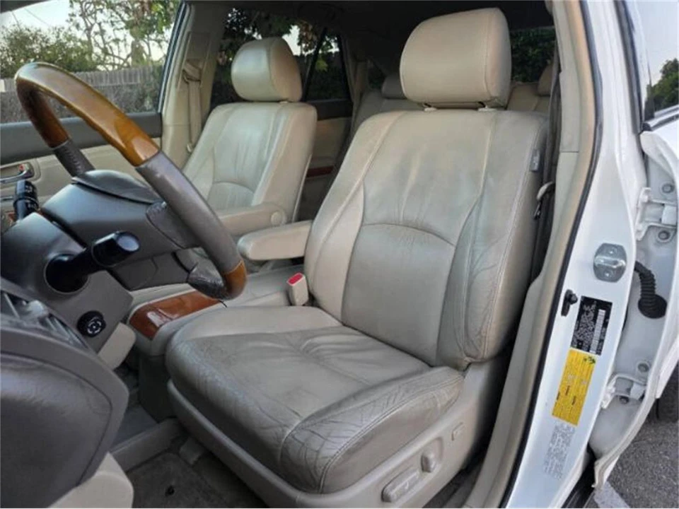 2004 Lexus RX 2nd Gen - Image 14 of 15