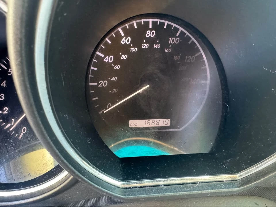 2004 Lexus RX 2nd Gen - Image 11 of 13