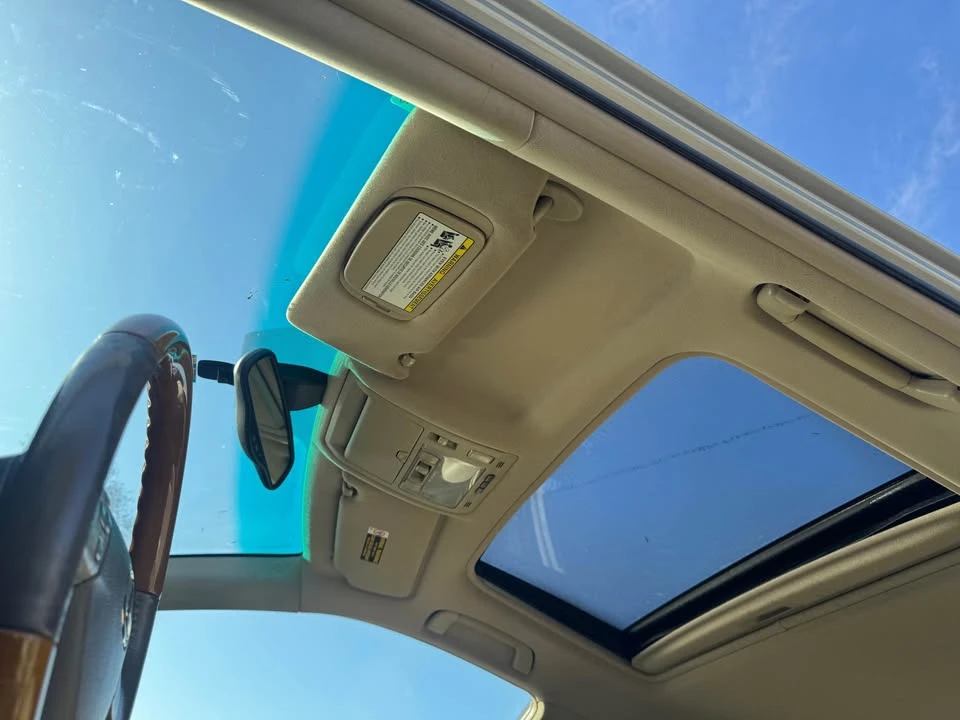 2004 Lexus RX 2nd Gen - Image 13 of 13
