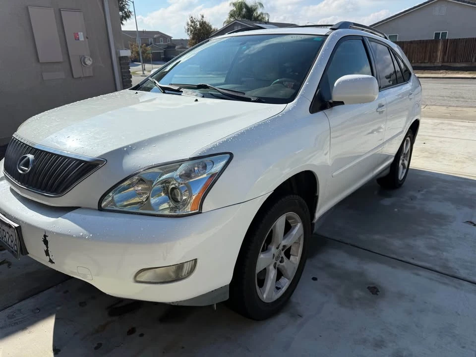 2004 Lexus RX 2nd Gen - Image 2 of 6