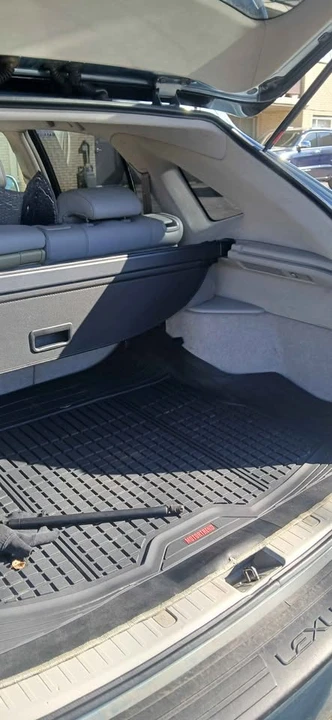 2004 Lexus RX 2nd Gen - Image 3 of 8