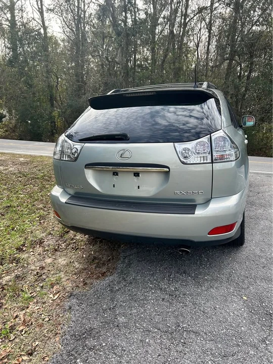 2004 Lexus RX 2nd Gen - Image 2 of 13
