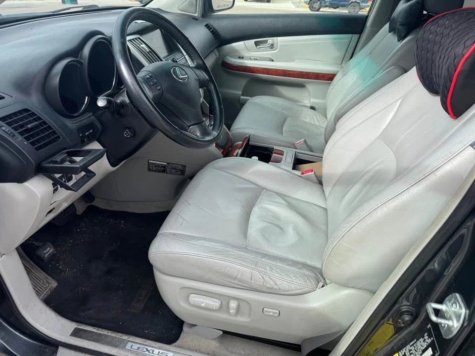 2004 Lexus RX 2nd Gen - Image 6 of 6