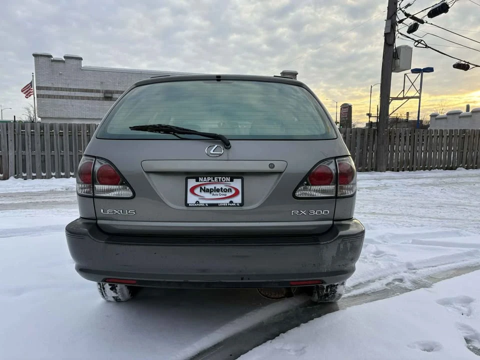 2004 Lexus RX 2nd Gen - Image 7 of 7