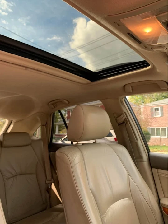 2004 Lexus RX 2nd Gen - Image 3 of 9
