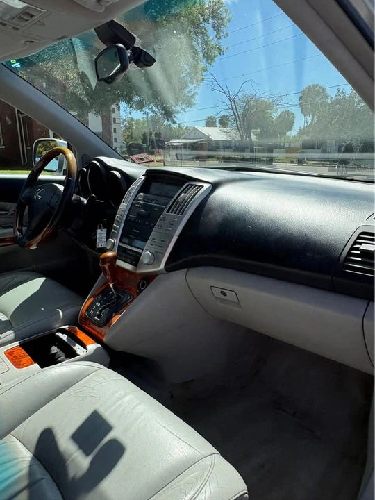 2004 Lexus RX 2nd Gen - Image 20 of 20