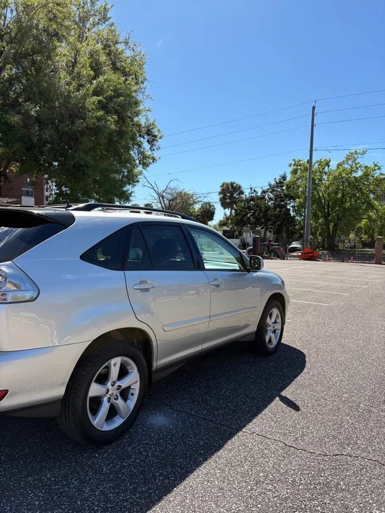 2004 Lexus RX 2nd Gen - Image 2 of 19