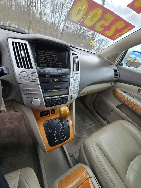 2004 Lexus RX 2nd Gen - Image 10 of 10