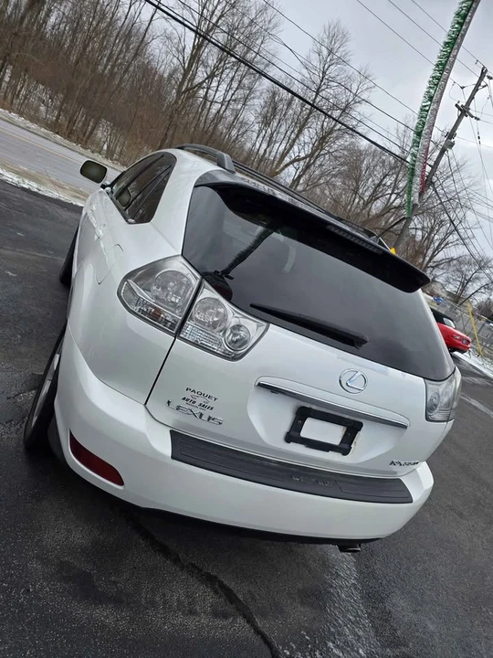 2004 Lexus RX 2nd Gen - Image 3 of 10