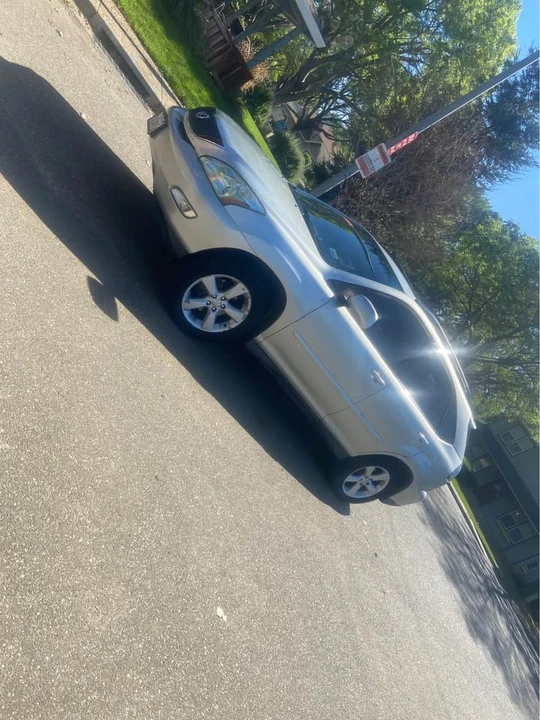 2004 Lexus RX 2nd Gen - Image 8 of 9
