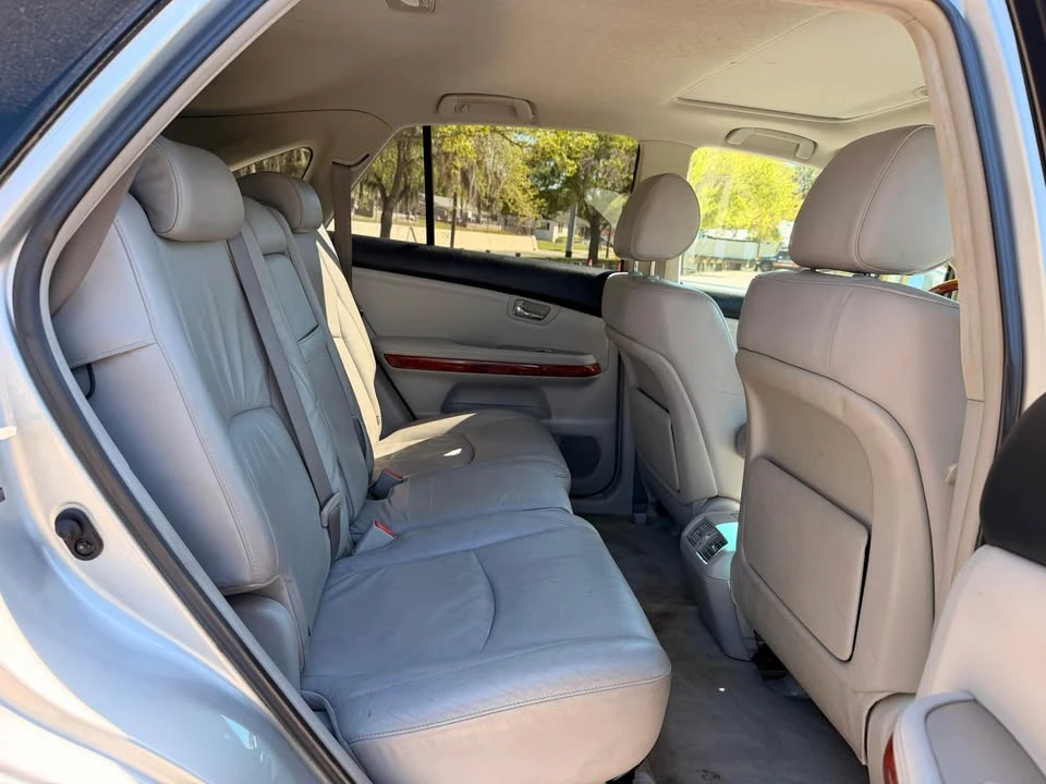 2004 Lexus RX 2nd Gen - Image 6 of 18