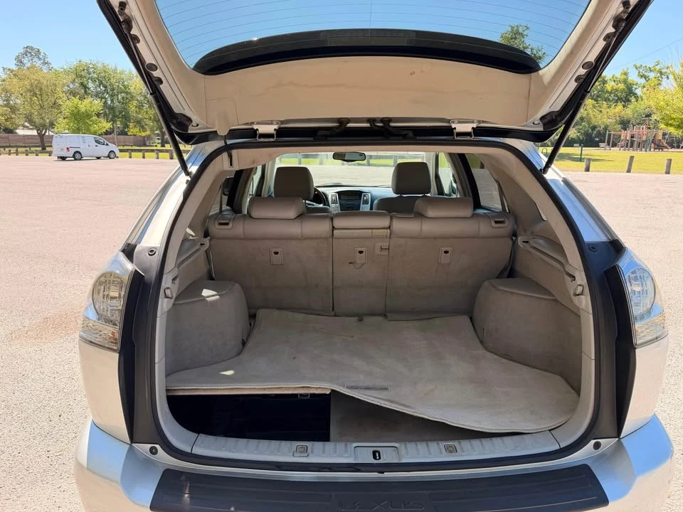 2004 Lexus RX 2nd Gen - Image 18 of 18