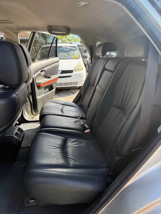 2004 Lexus RX 2nd Gen - Image 7 of 7