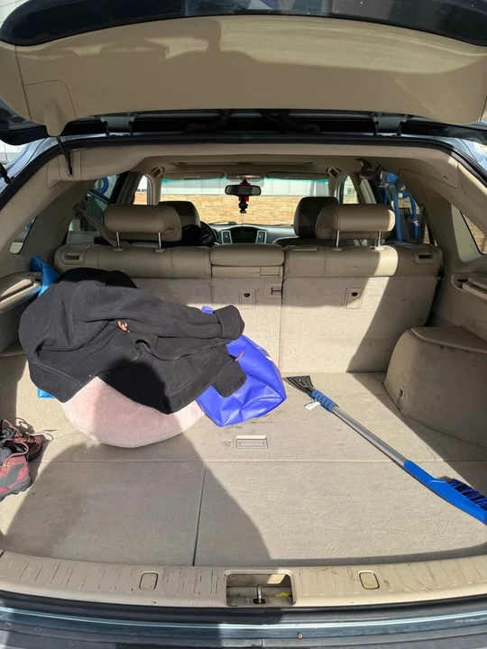 2004 Lexus RX 2nd Gen - Image 8 of 8