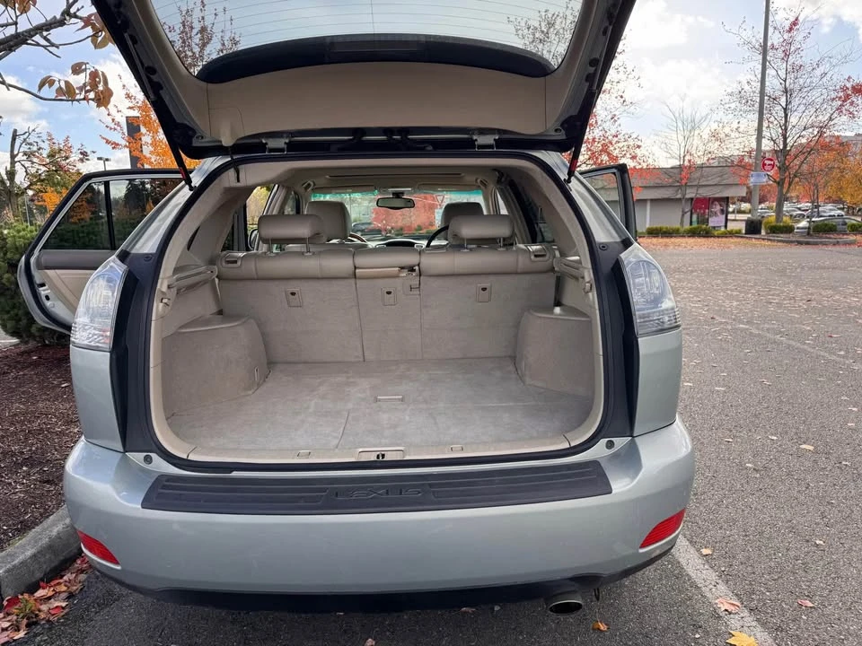 2004 Lexus RX 2nd Gen - Image 4 of 10