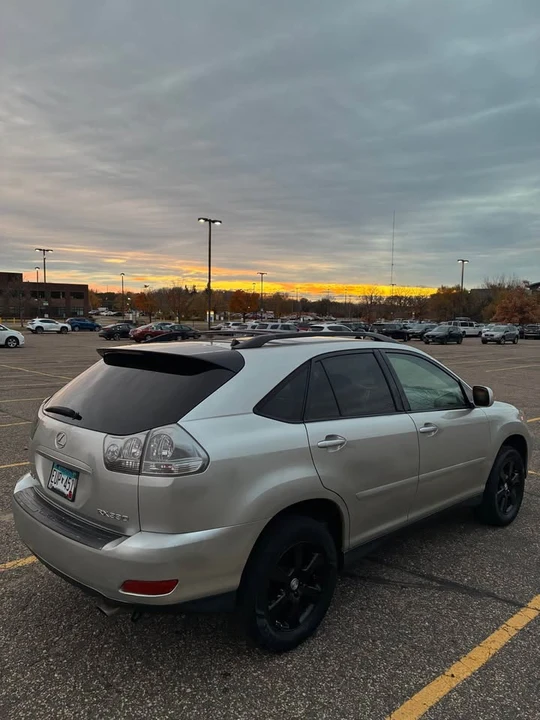 2004 Lexus RX 2nd Gen - Image 17 of 17