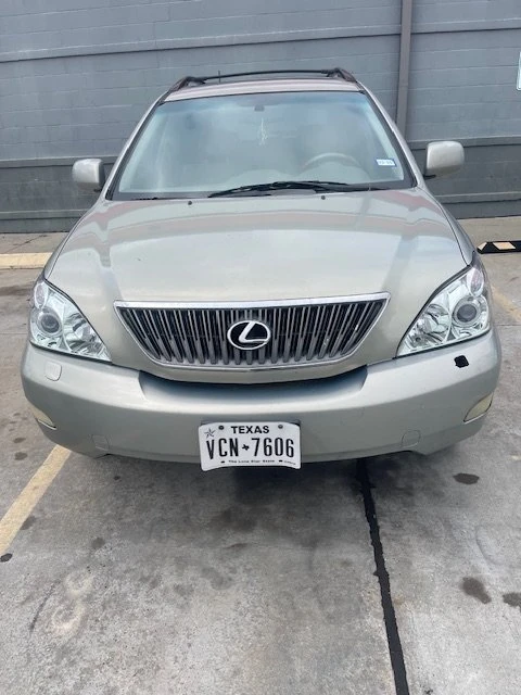 2004 Lexus RX 2nd Gen - Image 6 of 9