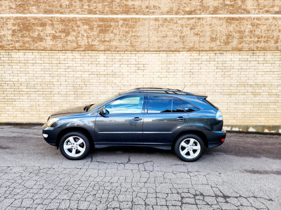 2004 Lexus RX 2nd Gen - Image 16 of 31