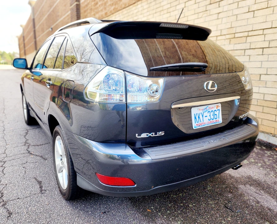 2004 Lexus RX 2nd Gen - Image 23 of 31
