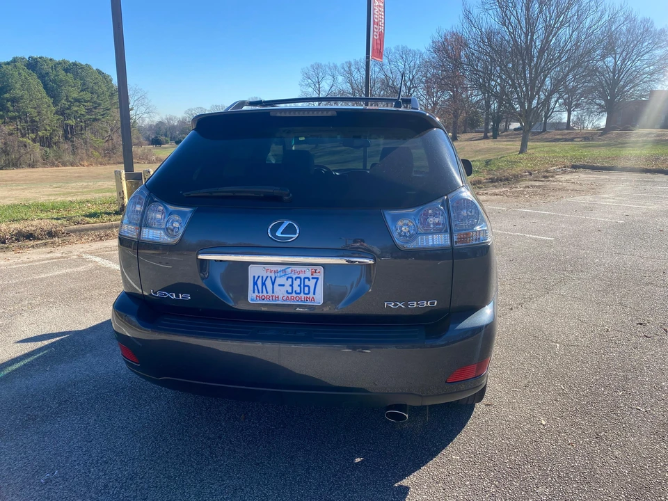 2004 Lexus RX 2nd Gen - Image 27 of 31