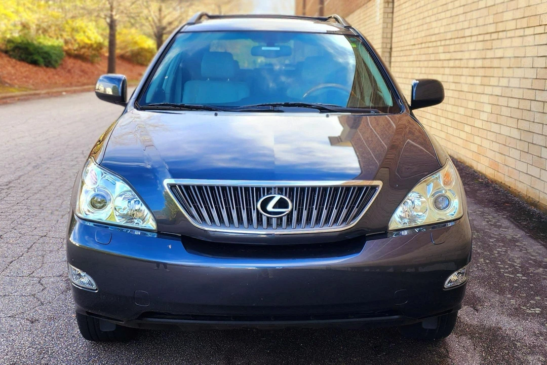 2004 Lexus RX 2nd Gen - Image 2 of 31