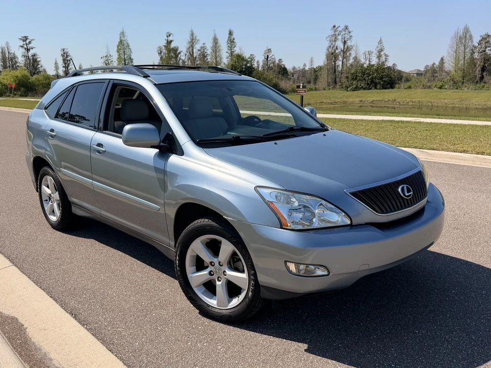2004 Lexus RX 2nd Gen - Image 7 of 21