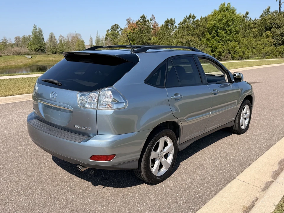 2004 Lexus RX 2nd Gen - Image 5 of 21