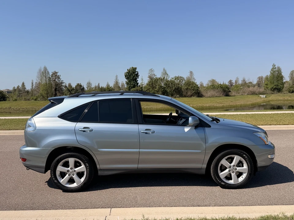 2004 Lexus RX 2nd Gen - Image 6 of 21