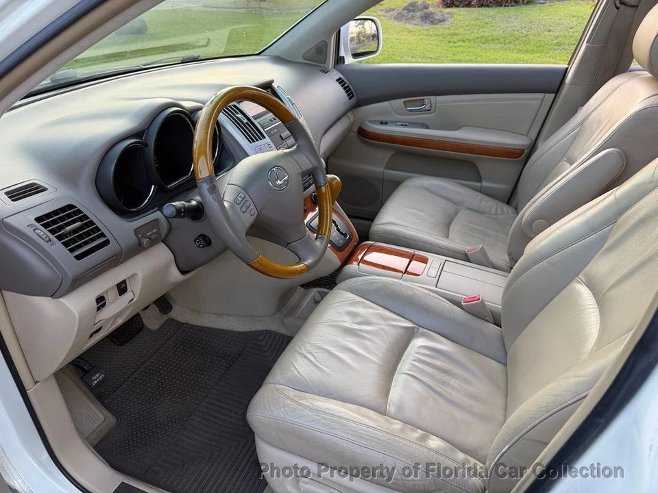2004 Lexus RX 2nd Gen - Image 7 of 12