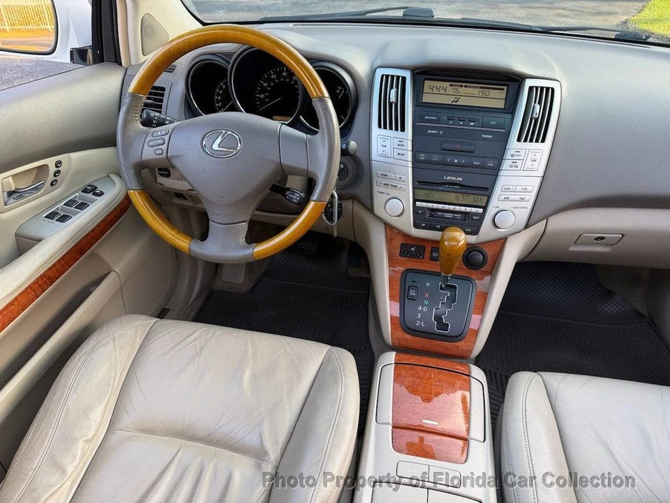 2004 Lexus RX 2nd Gen - Image 11 of 12