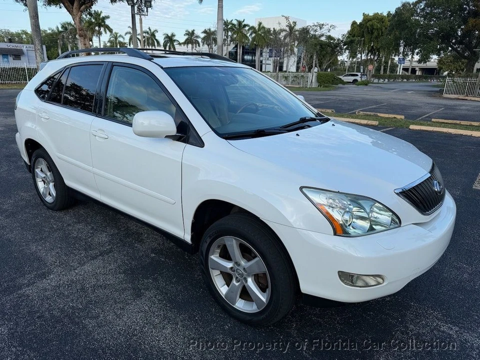 2004 Lexus RX 2nd Gen - Image 2 of 12