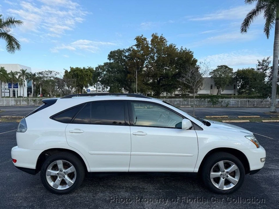 2004 Lexus RX 2nd Gen - Image 8 of 12
