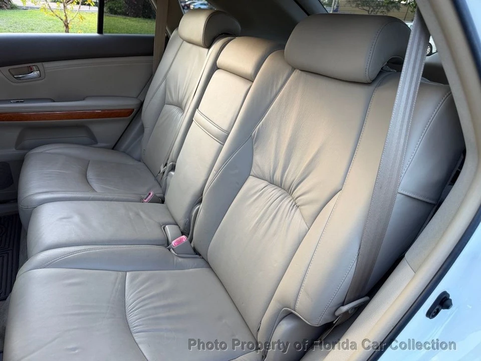 2004 Lexus RX 2nd Gen - Image 10 of 12