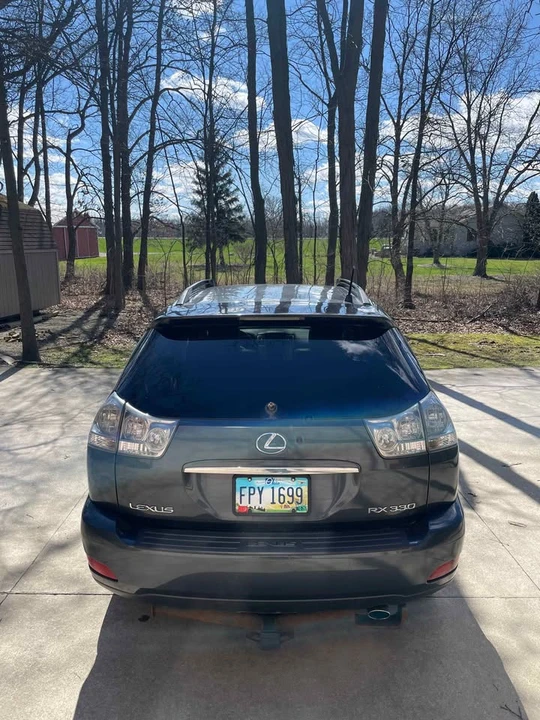 2004 Lexus RX 2nd Gen - Image 4 of 10