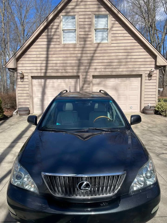 2004 Lexus RX 2nd Gen - Image 7 of 10